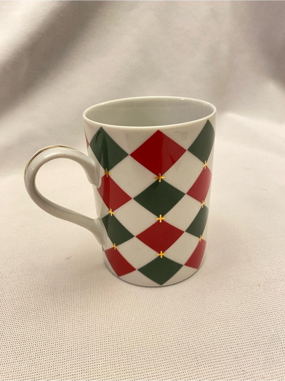 Vintage Harlequin Williams Sonoma Red Green Gold White Diamond Holiday Mug Japan